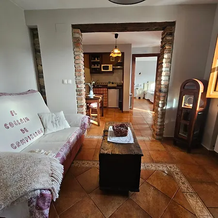Apartamentos Rurales El Collain De Campiellos Room photo