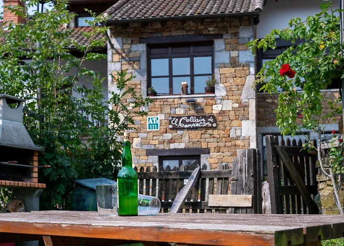 Apartamentos Rurales El Collain De Campiellos